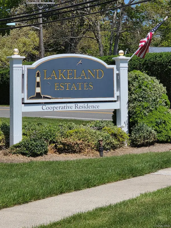 328 Lakeland Avenue #1A, Sayville, NY 11782