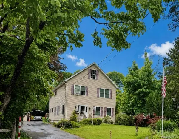 12 Lake Drive, New City, NY 10956