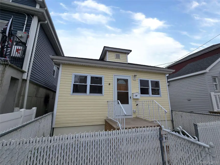 20 W 10th Road, Broad Channel, NY 11693 - #2