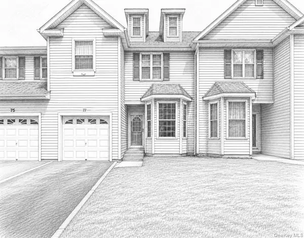 27 Snowdance Lane, Nesconset, NY 11767