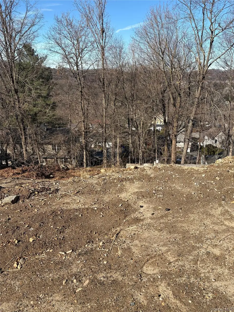 775 Linda Avenue, Thornwood, NY 10594 - #3