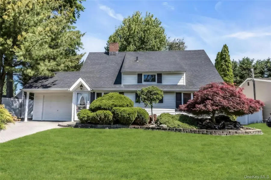 259 Willowood Drive, Wantagh, NY 11793 - #2
