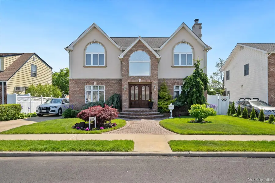 319 Rintin Street, Franklin Square, NY 11010 - #3