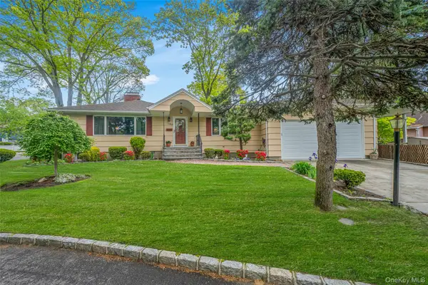 190 Lake Drive, Copiague, NY 11726