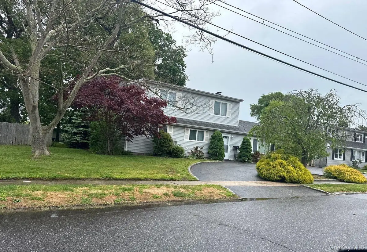 22 William Street, Copiague, NY 11726 - #1