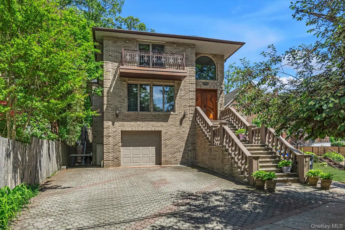 18042 Aberdeen Road, Jamaica, NY 11432 - #1