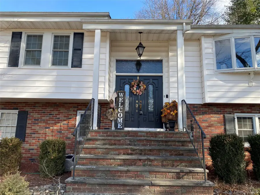 1 Parkview Drive, Middletown, NY 10940 - #3