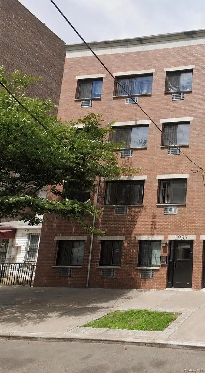 3933 Carpenter Avenue, Bronx, NY 10466 - #1