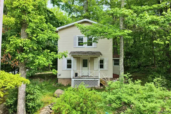 608 Mountain Avenue, Cairo, NY 12413