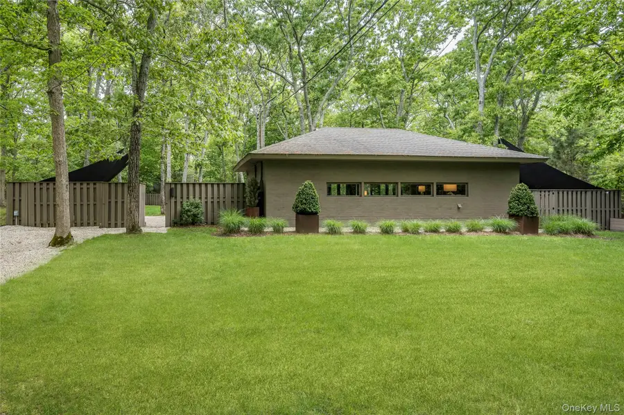 13 Bittersweet Avenue, Hampton Bays, NY 11946 - #2