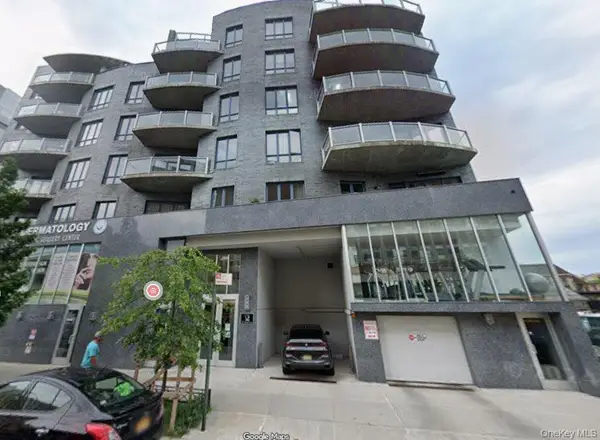 37 W End Avenue #2B, Brooklyn, NY 11235