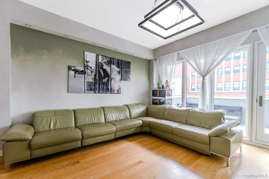 37 W End Avenue #2B, Brooklyn, NY 11235 - #3