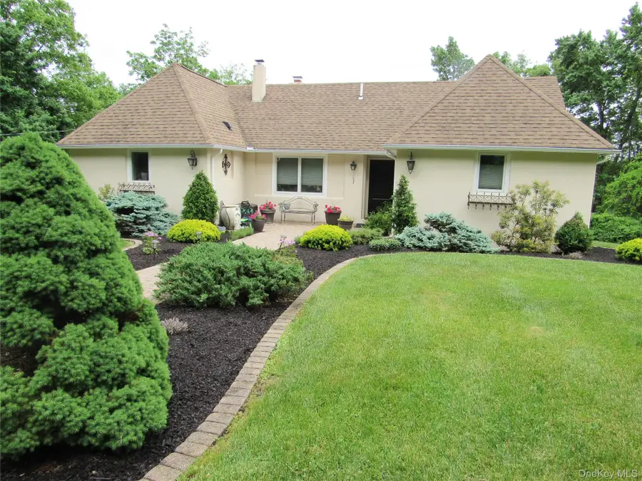107 Pine Hill Road, Chester, NY 10918 - #2