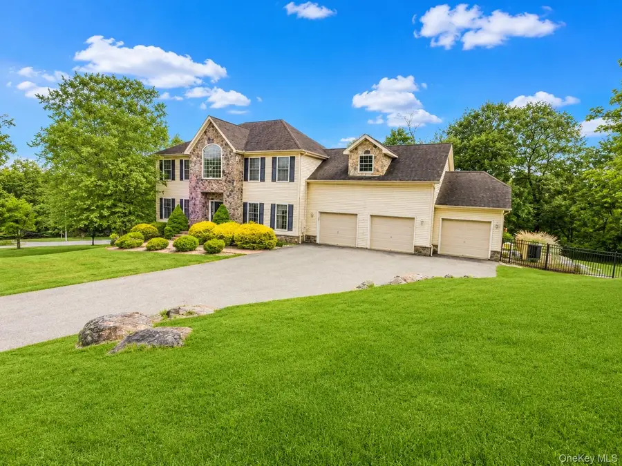 3 Alloway Crescent, Highland Mills, NY 10930 - #3
