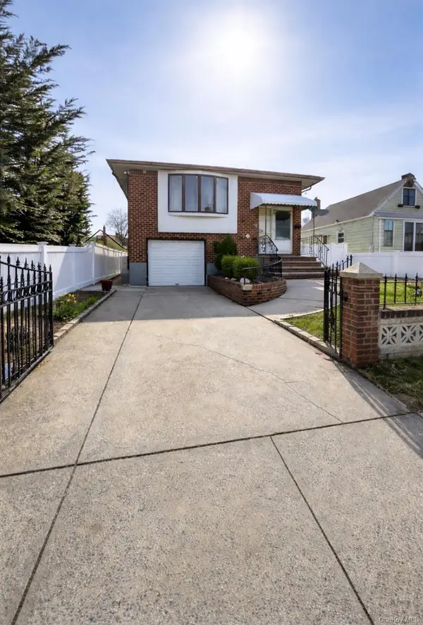 15 Belmont Boulevard, Elmont, NY 11003