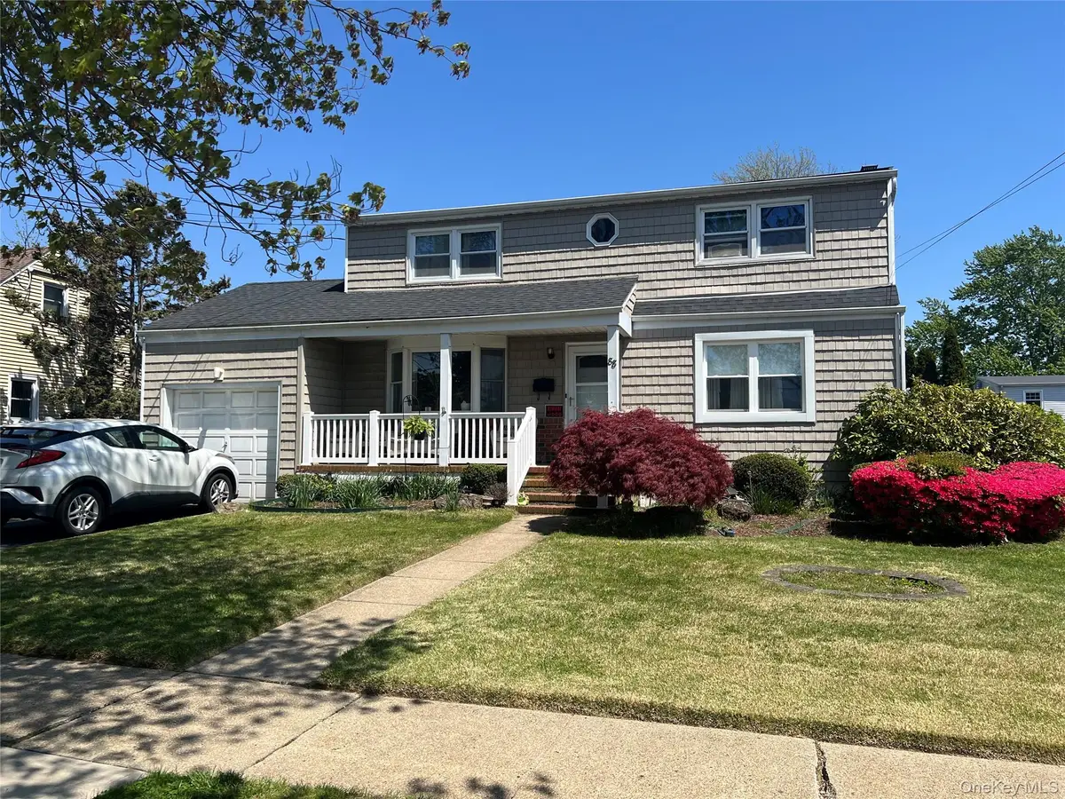 88 Crestwood Boulevard, Farmingdale, NY 11735 - #1