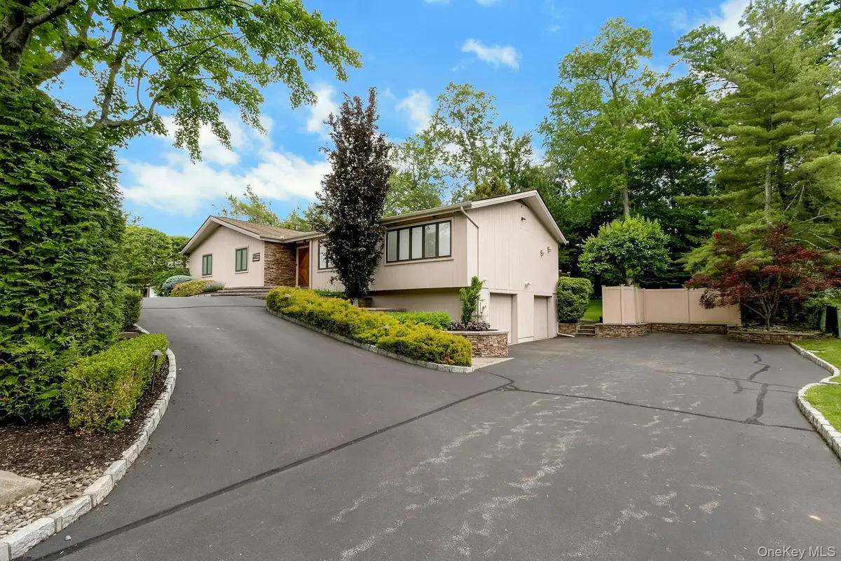 9 S Cranford Road, Bardonia, NY 10954 - #1