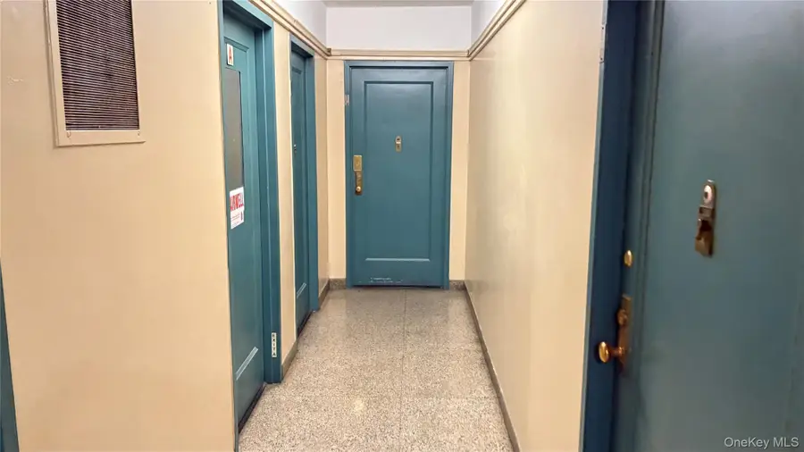 1560 Unionport Road #3G, Bronx, NY 10462 - #3