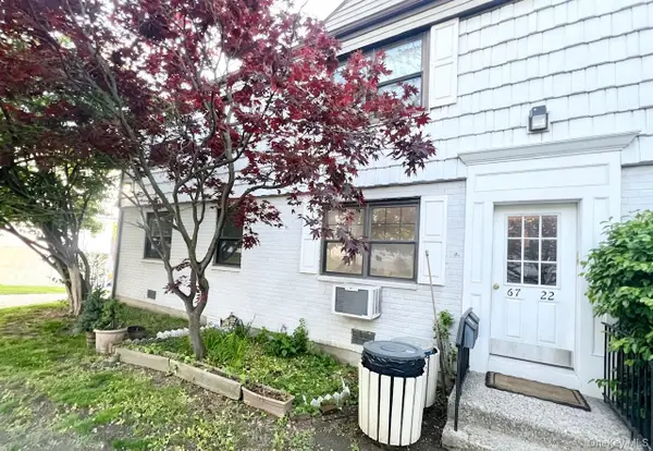 6722 136th Street #A, Flushing, NY 11367