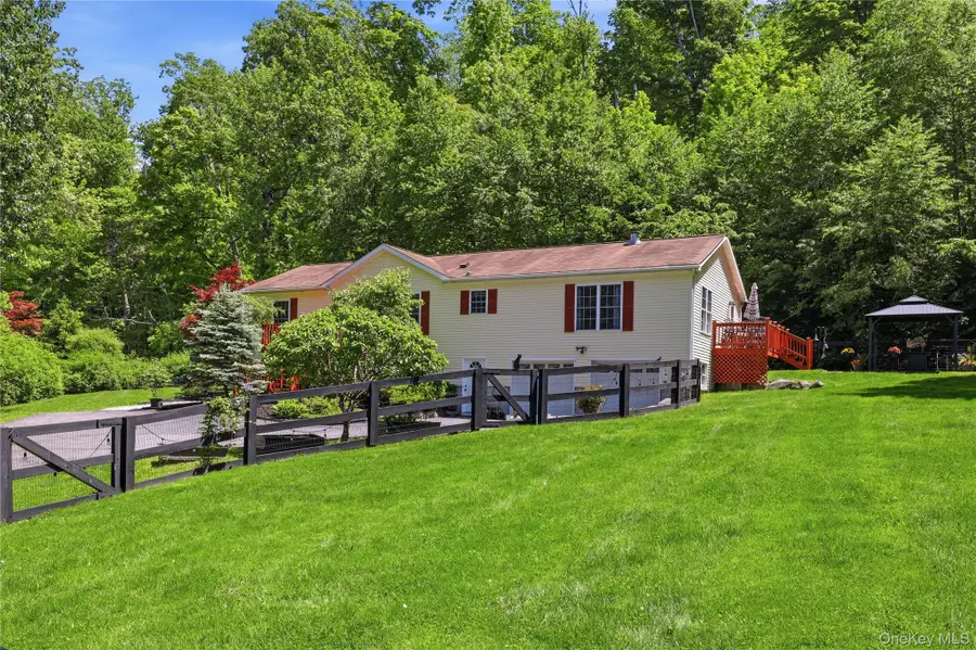 590 Farm To Market Road, Brewster, NY 10509 - #3