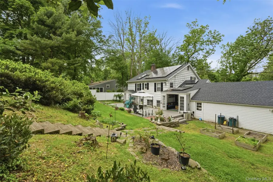 10 Tanyard Lane, Huntington, NY 11743 - #3