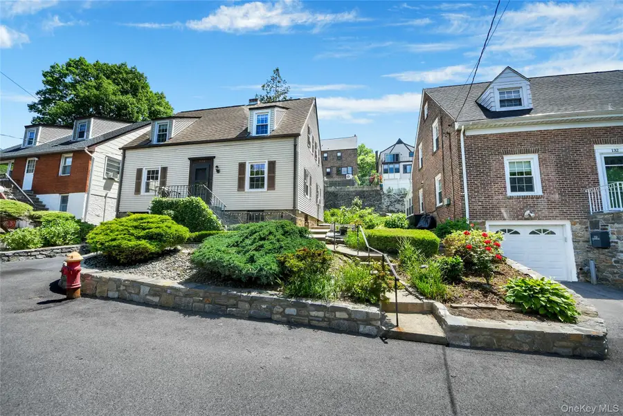 136 Midland Avenue, Yonkers, NY 10705 - #3