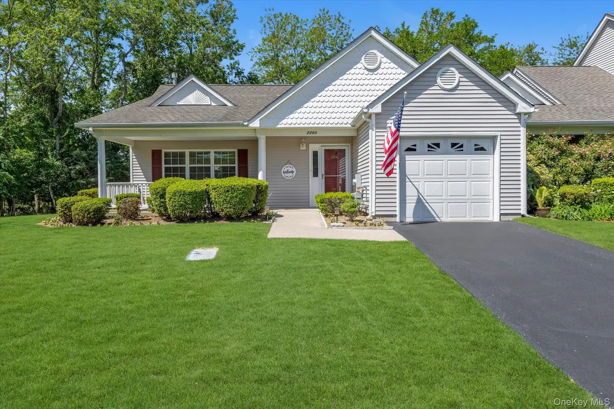 2201 Pebble Beach Path #2201, Riverhead, NY 11901 - #1