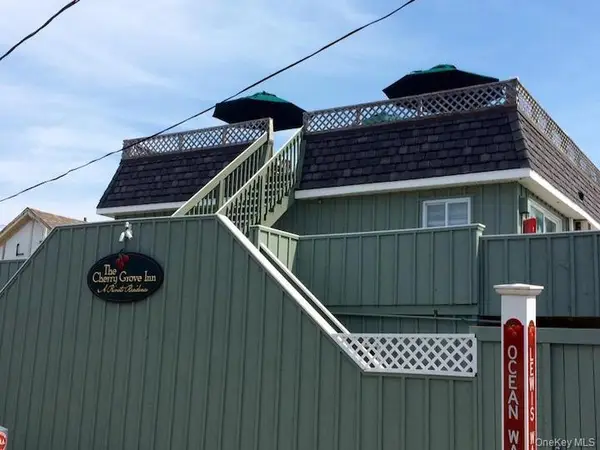 176 Ocean #15, Cherry Grove, NY 11782