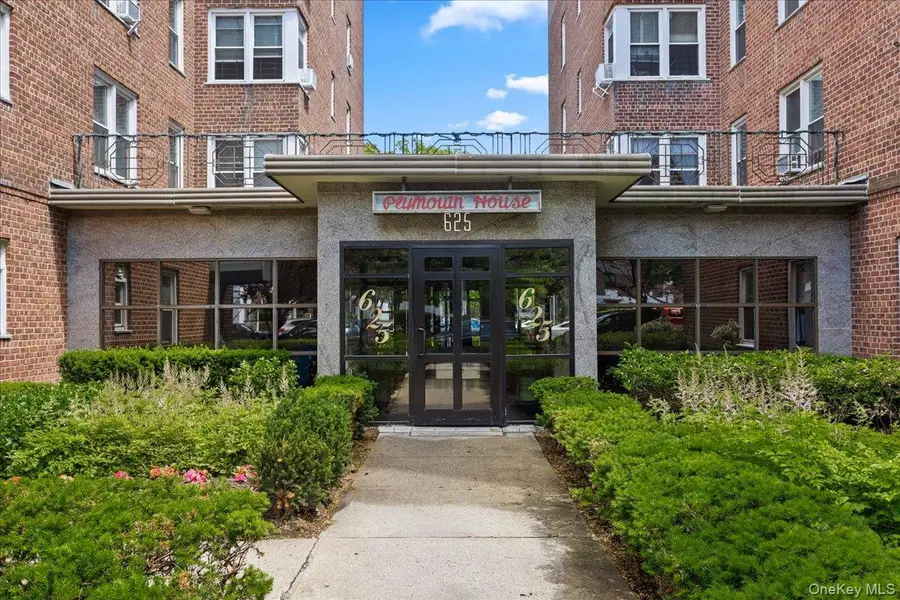 625 Gramatan Avenue #5O, Mount Vernon, NY 10552 - #2