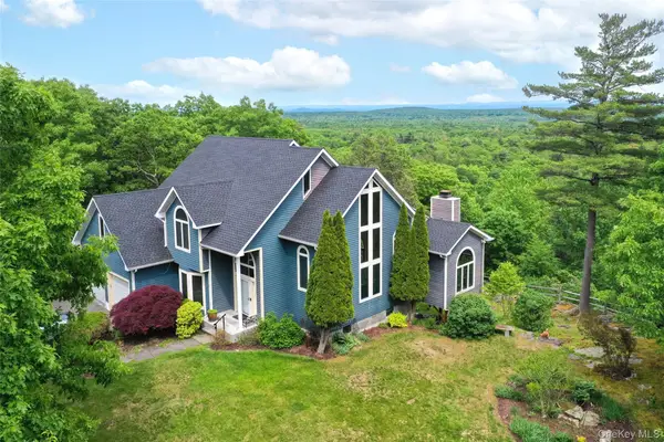 828 W Saugerties Woodstock Road, Saugerties, NY 12477