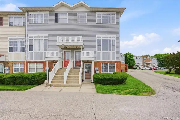 163 Surf Drive #106, Bronx, NY 10473