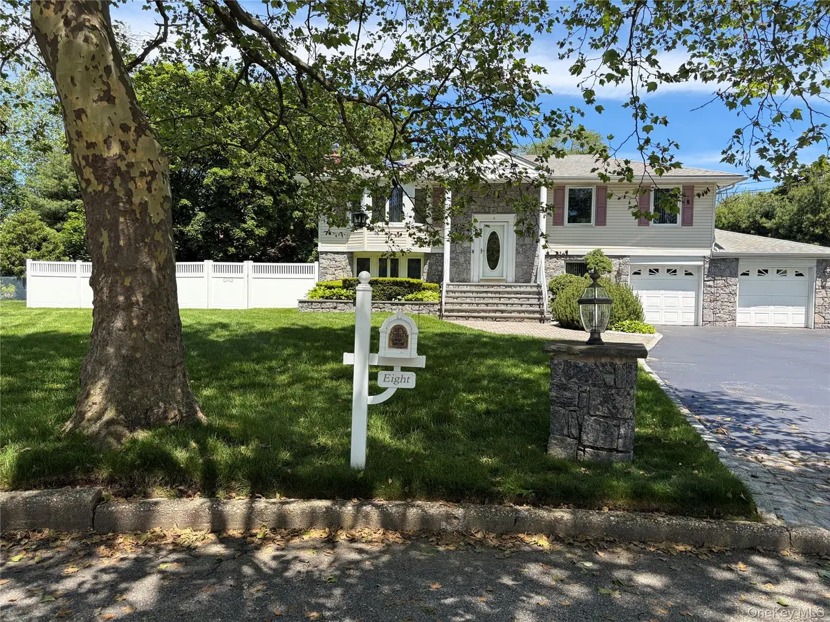 8 Stell Lane, East Northport, NY 11731 - #1