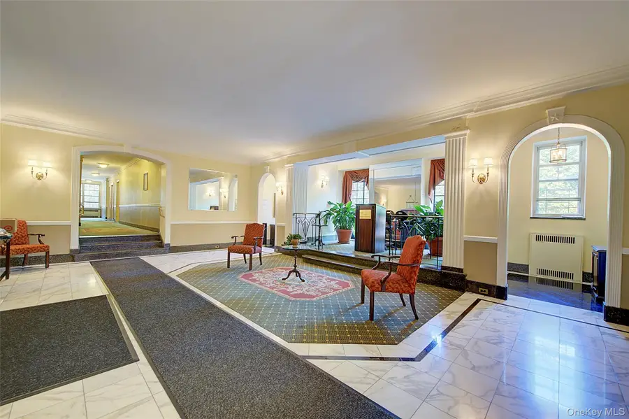 77-35 113th Street #1F, Forest Hills, NY 11375 - #2
