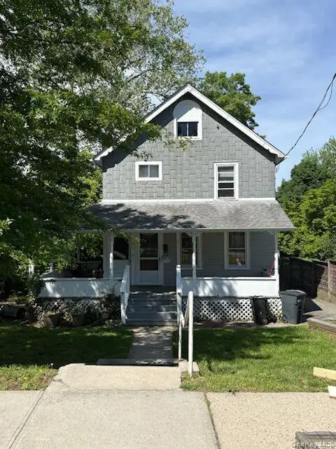 223 Park Avenue, Huntington, NY 11743