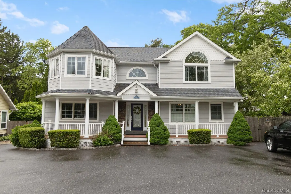 1414 Illinois Avenue, Bay Shore, NY 11706 - #1