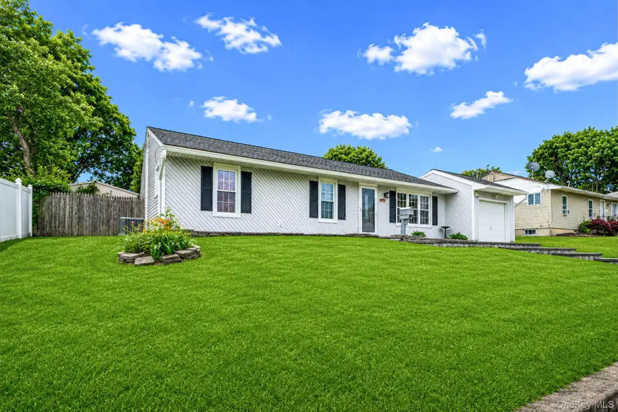 36 Naples Avenue, Central Islip, NY 11722 - #2