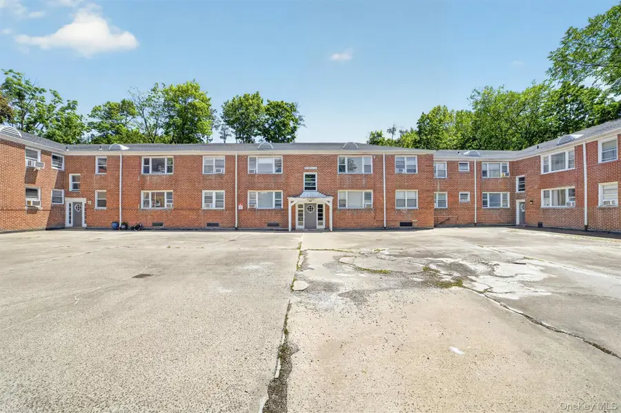 205 W Post Road #E-1-O, White Plains, NY 10606 - #2