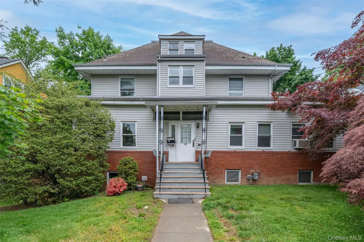 32 Ridgeview Avenue, White Plains, NY 10606 - #1