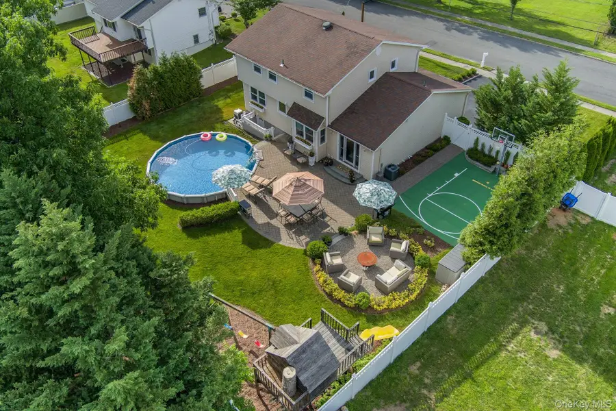 60 Pilgrim Court, Pearl River, NY 10965 - #2