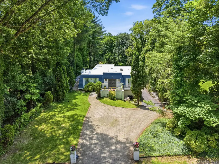 275 Broadfield Road, New Rochelle, NY 10804 - #2