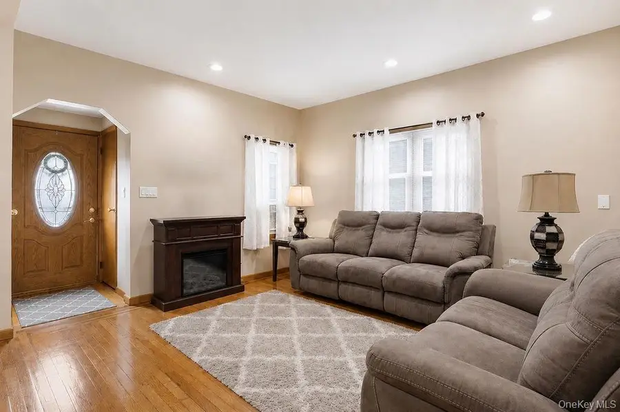 151-27 11th Avenue, Whitestone, NY 11357 - #2