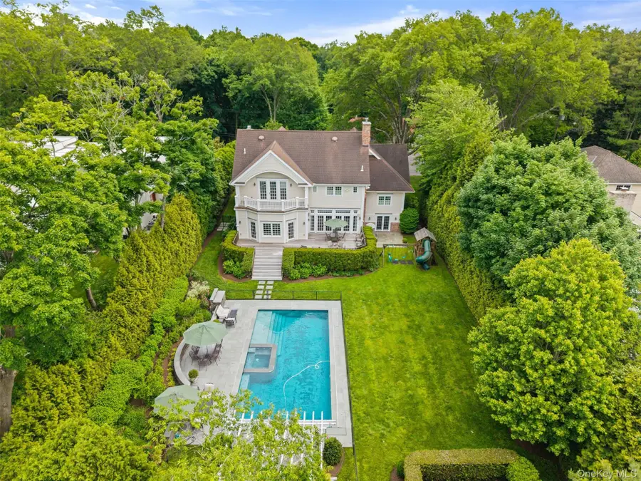 64 Stratton Road, Scarsdale, NY 10583 - #2