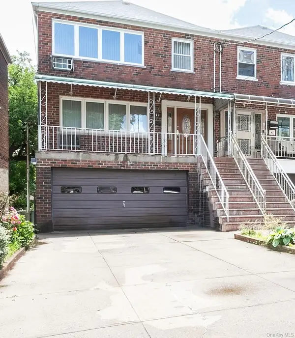 810 Neill Avenue, Bronx, NY 10462