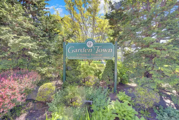 1209 E Broadway #D23, Hewlett, NY 11557
