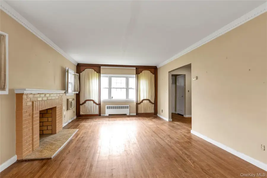 85-22 218th Street, Hollis Hills, NY 11427 - #2