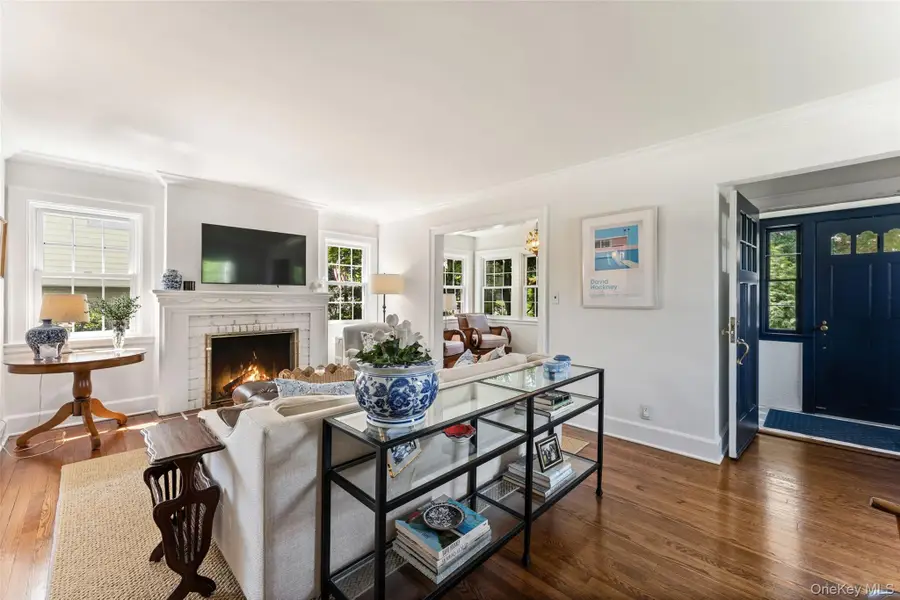 25 Pinebrook Road, New Rochelle, NY 10801 - #3