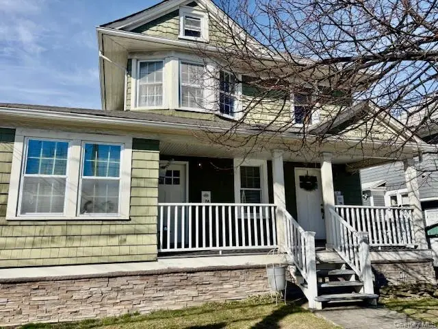 7 Park Avenue, Babylon, NY 11702 - #1