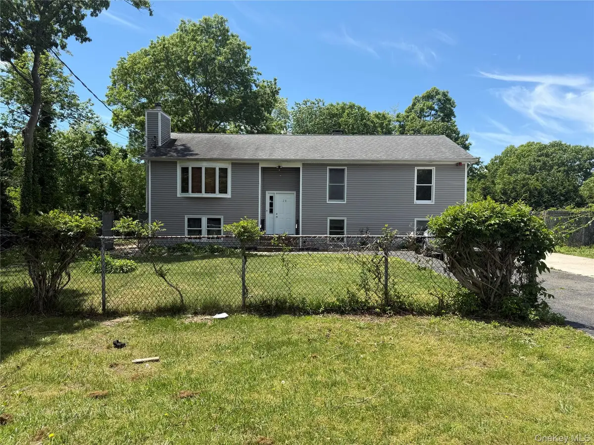 28 Strafford Street, Mastic, NY 11950 - #1