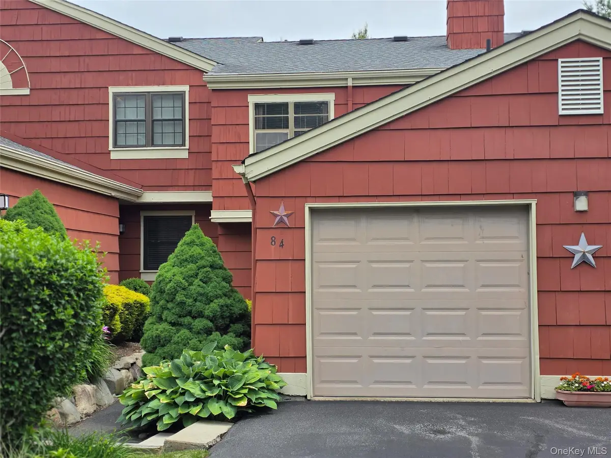 84 Branchwood Lane, Nanuet, NY 10954 - #1