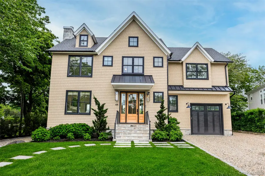 405 Williamsburgh Drive, Southold, NY 11971 - #3